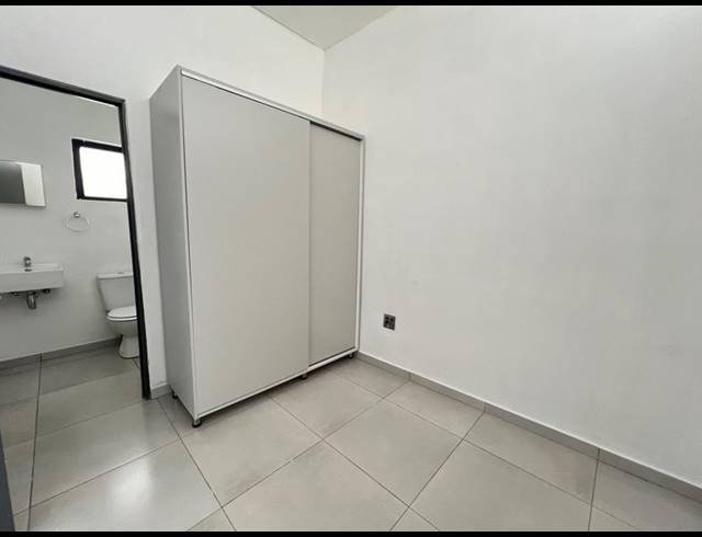 1 BEDROOM APARTMENT FOR SALE IN FERNDALE